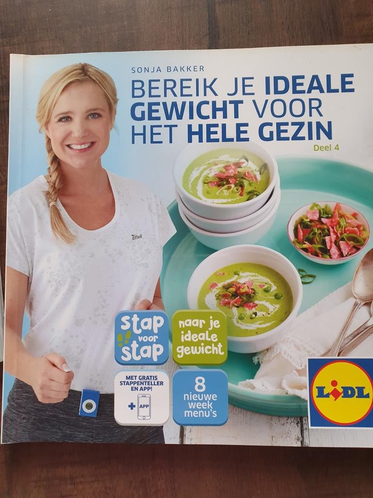 Sonja Bakker - 4, Boeken, Ophalen of Verzenden, Gelezen, Sonja Bakker