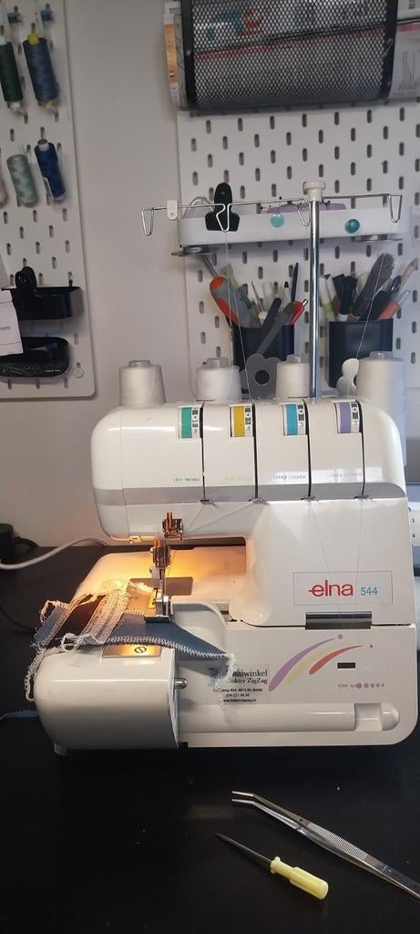 Elna 544 Overlockmachine - Perfect voor al uw naaiwerk, Ophalen, Gebruikt, Lockmachine, Overige merken