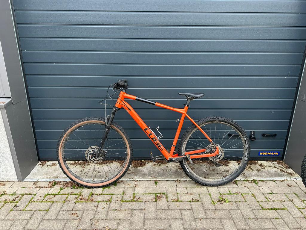 Cube Attention Mountainbike - Oranje, Gebruikt, Hardtail, Heren, 53 tot 57 cm