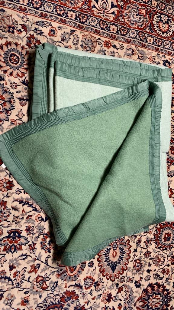 Vintage mint Groene Deken - acryl,220x240,bedsprei, Ophalen of Verzenden, Zo goed als nieuw