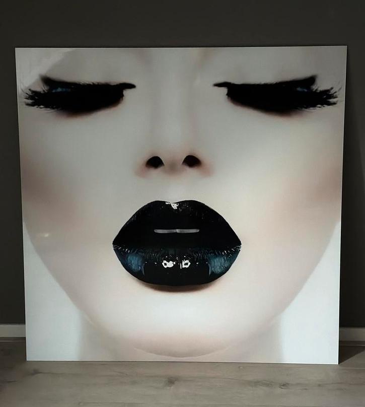 Plexiglas Schilderij Blacklips Vrouw Gezicht 1x1m, Ophalen, Zo goed als nieuw, Schilderij, 100 tot 125 cm