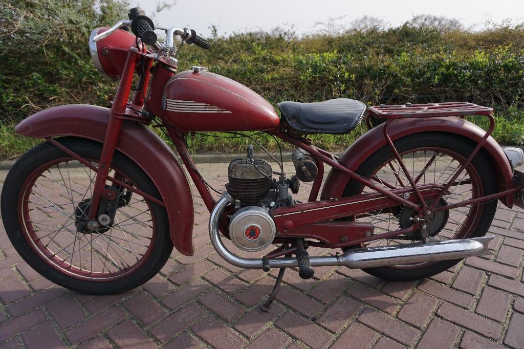 Nieuwe advertentie !! Husqvarna Type 31 120 cc Tweetakt 1956, Motoren, Motoren | Oldtimers, Overig, 1 cilinder, Ophalen of Verzenden