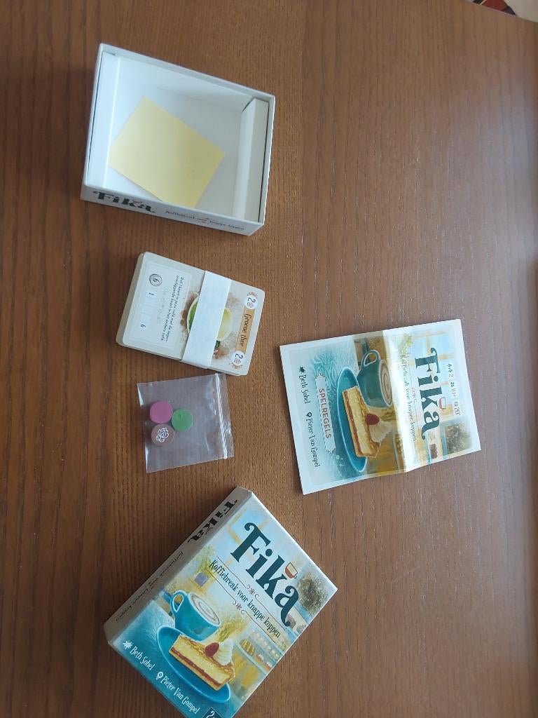 Fika kaartspel, Een of twee spelers, Ophalen of Verzenden, Zo goed als nieuw