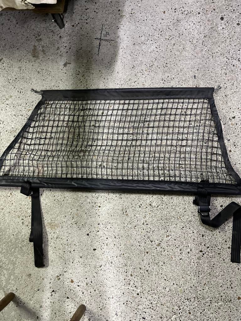 Hoedenplank en hondenrek voor Ford Focus, Ophalen, Gebruikt, Geasluis@planet.nl, Haven 49 2871 CL schoonhoven.