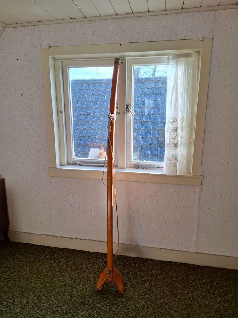 Houten gaffel waarschijnlijk van een Akkrumer jol, Ophalen, Zo goed als nieuw