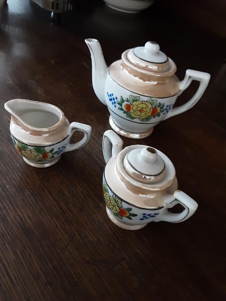 Serviesje, Ophalen of Verzenden