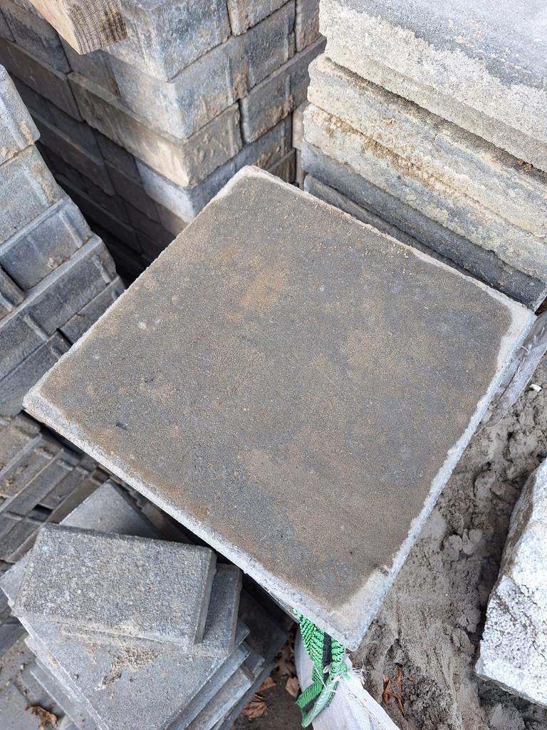 GRATIS!! 30x30 tuintegels antraciet., Tuin en Terras, Tegels en Klinkers, Ophalen of Verzenden, Beton, Terrastegels