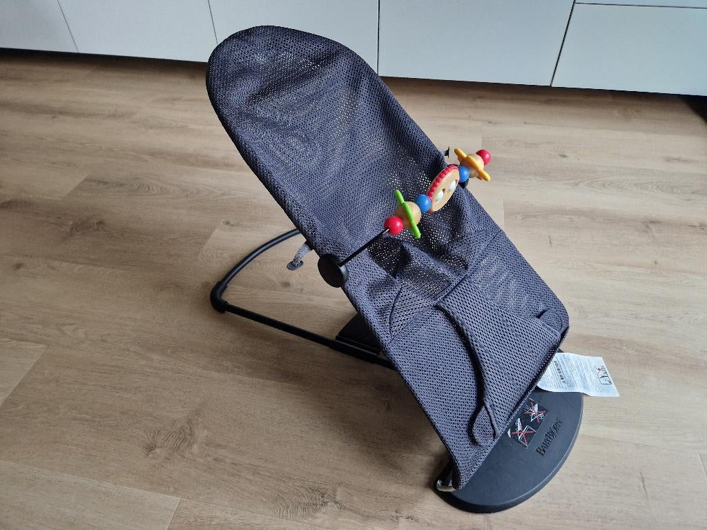Baby Bjorn wipper + speelboog, Kinderen en Baby's, Wipstoeltjes, Verstelbaar, Wipstoel, Zo goed als nieuw, Ophalen