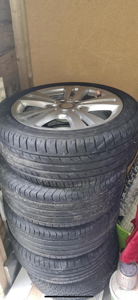 Banden en velgen voor Mercedes A-klasse, Ophalen, Gebruikt, Banden en Velgen, 17 inch