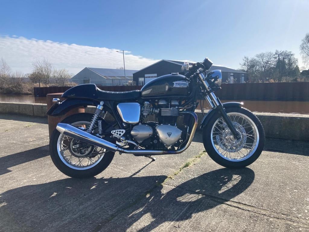Triumph Thruxton 900 - Klassieke Café Racer Stijl