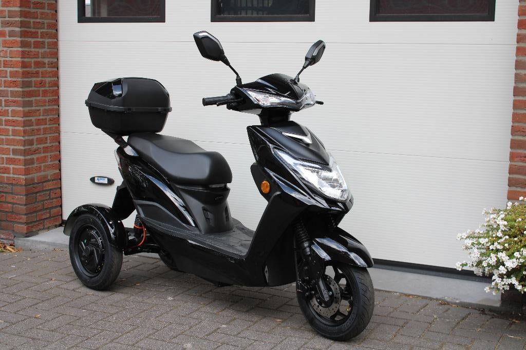 Retelli Conforto Rijbewijs vrij / geen helmplicht / 45 km/u, Fietsen en Brommers, Ophalen, Maximaal 45 km/u, Elektrisch, Nieuw