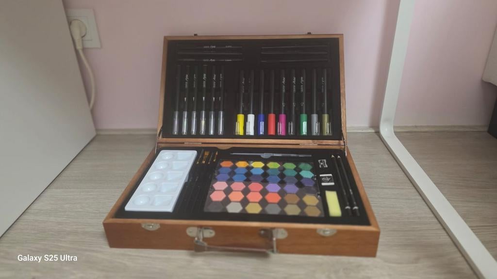 Professionele teken set met verf stift en nog veel meer!, Ophalen of Verzenden, Overige typen