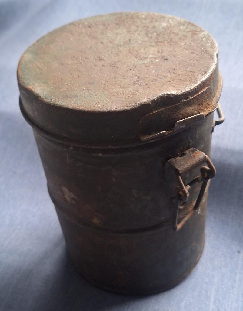 Duitse gasmasker bus EERSTE WERELDOORLOG 1914-1918., Verzamelen, Militaria | Algemeen, Ophalen of Verzenden, Landmacht, Duitsland