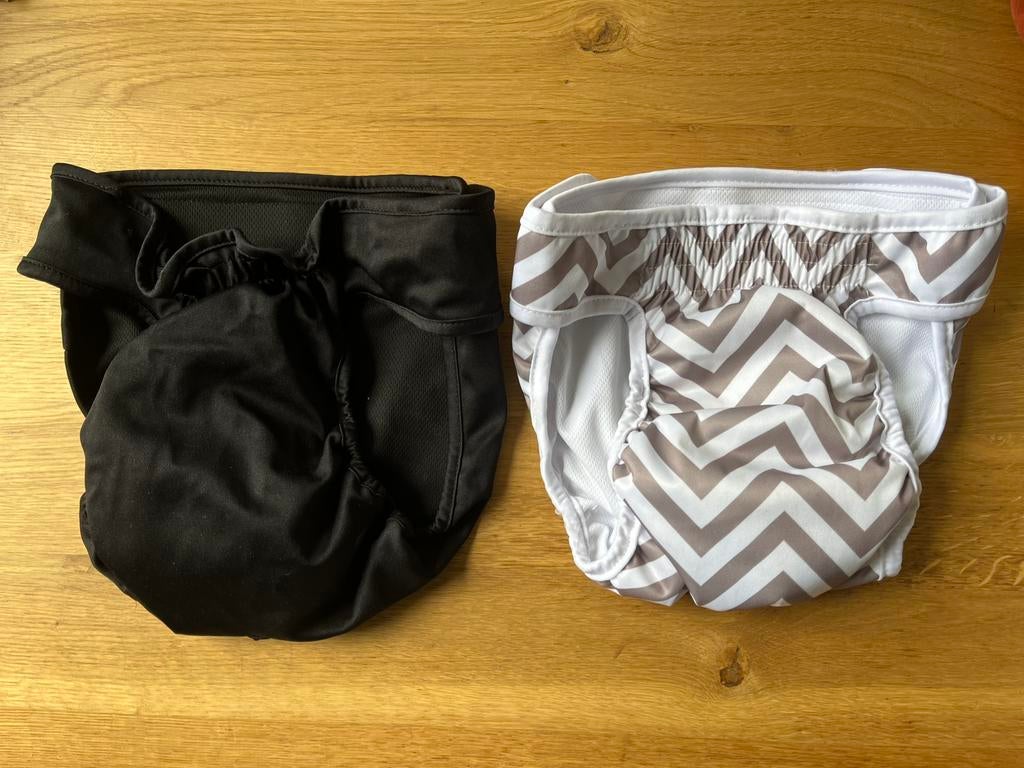 Luier hond / loopsheid broekjes, Ophalen, Zo goed als nieuw