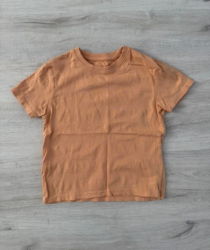 Primark licht oranje t-shirt zalmkleurig shirt 104, Ophalen of Verzenden, Gebruikt, Jongen of Meisje, Shirt of Longsleeve