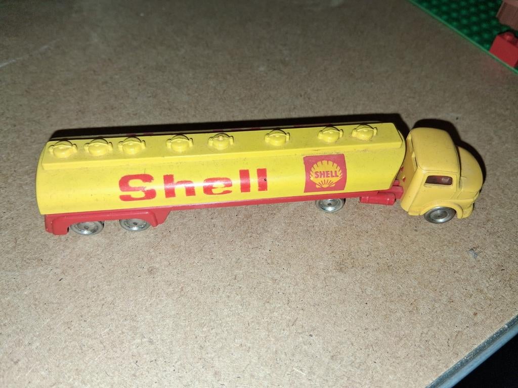Vintage Lego Mercedes Shell tankwagen, Kinderen en Baby's, Speelgoed | Duplo en Lego, Ophalen