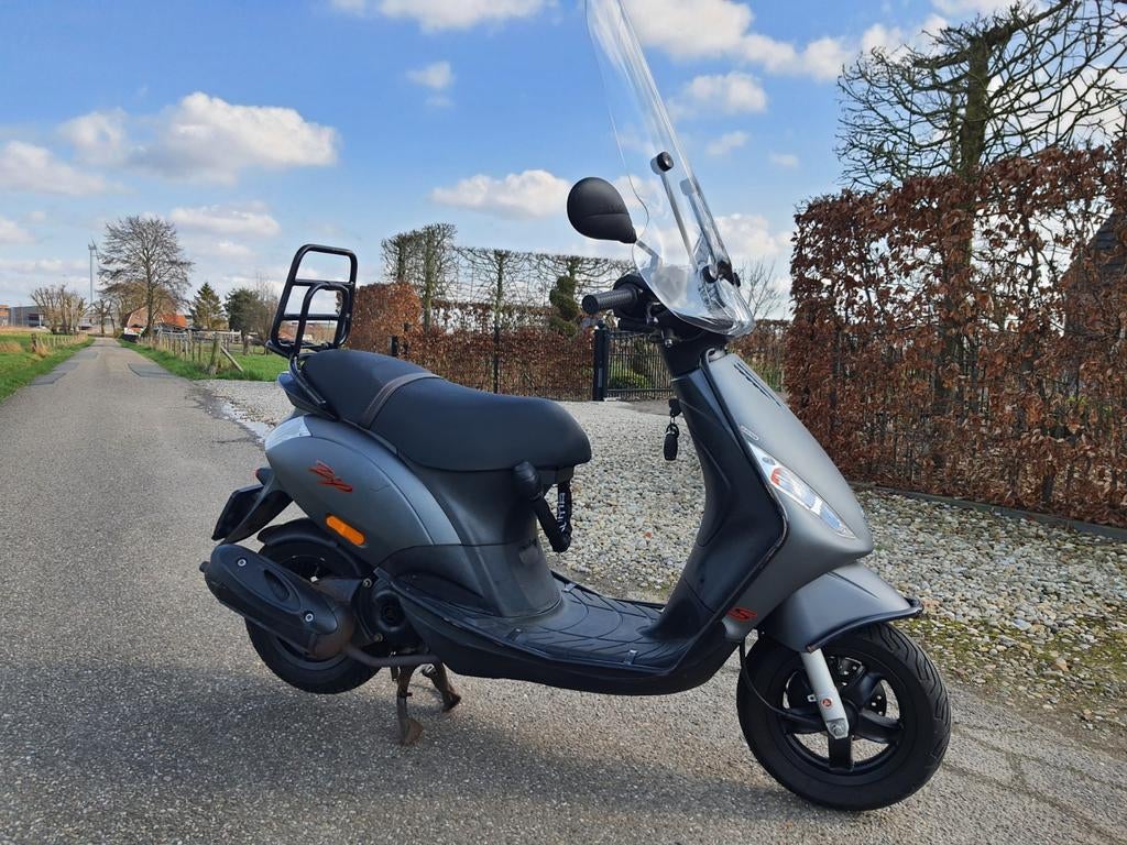Piaggio zip snor bouwjaar eind  2017 16DKM, Ophalen, Gebruikt, Zip, 49 cc