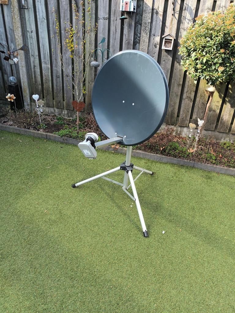 Camping Satellietschotel met DUO LNB kop + standaard, Ophalen, Overige merken