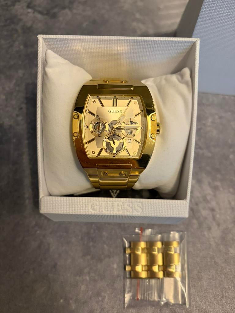 GUESS goudkleurig herenhorloge / chronograph, Sieraden, Tassen en Uiterlijk, Horloges | Heren, Overige merken, Staal, Polshorloge