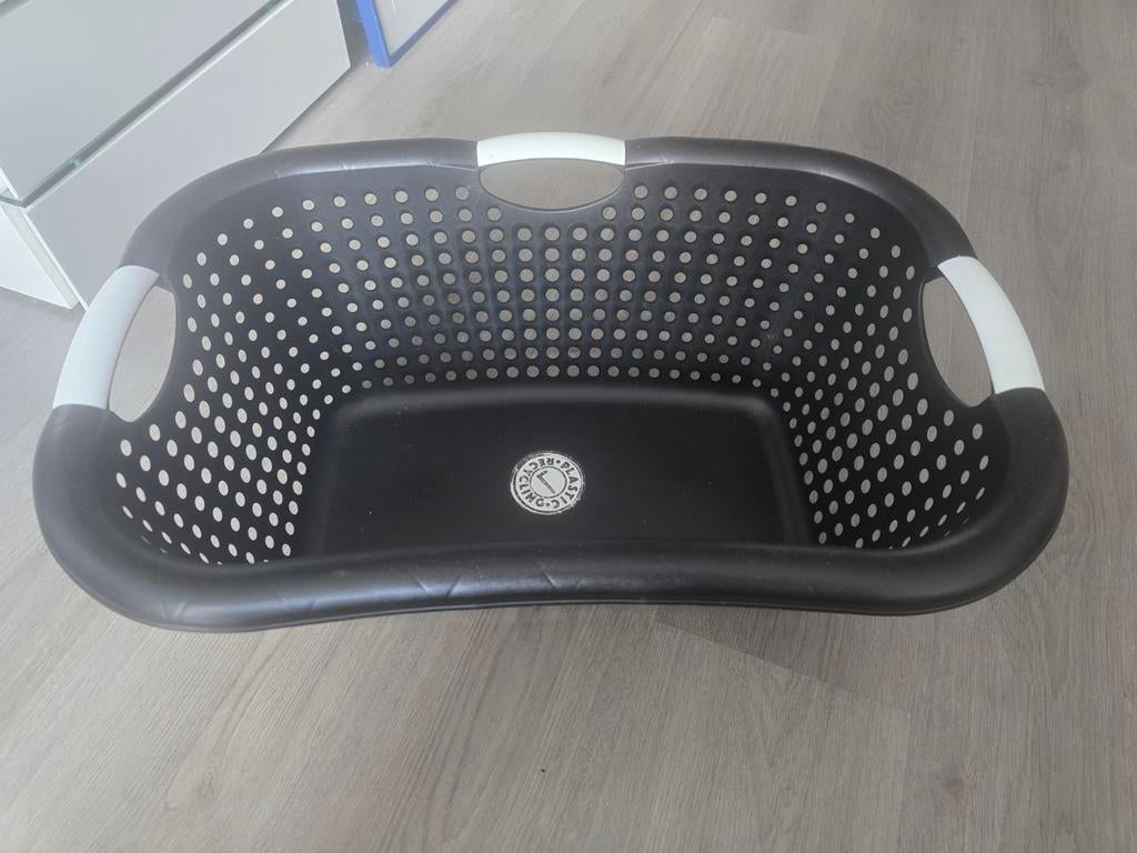 Laundry basket / hamper / wasmand, Ophalen, Zo goed als nieuw, Zwart