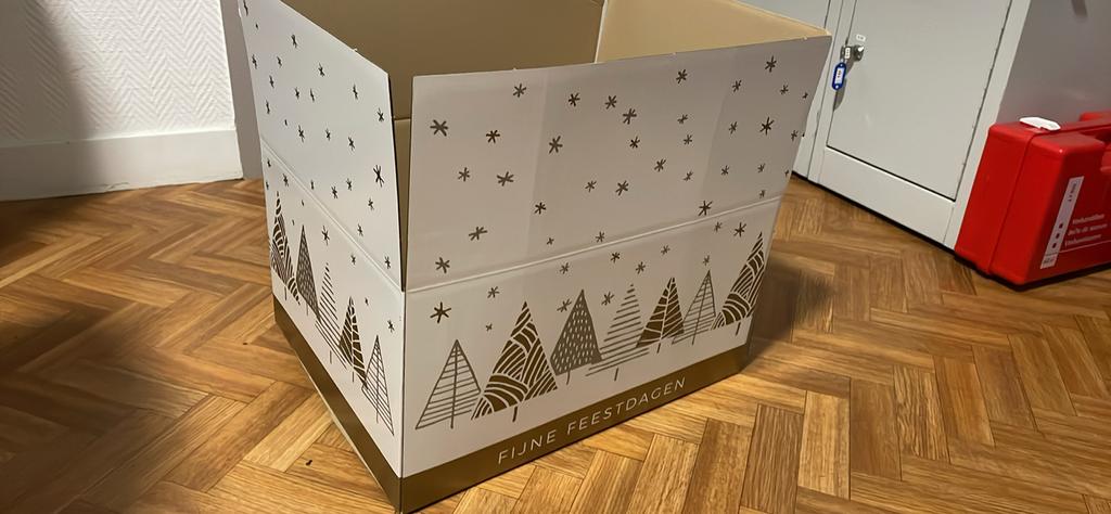 4 pallets vol met kerstpakketten, Ophalen of Verzenden