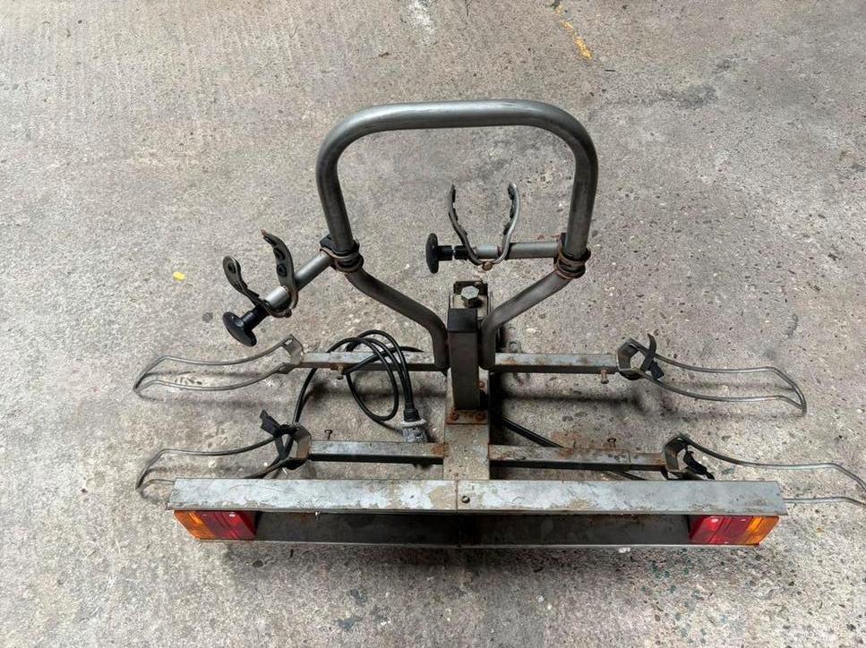 Fietsenrek voor 2 fietsen, Ophalen, Gebruikt