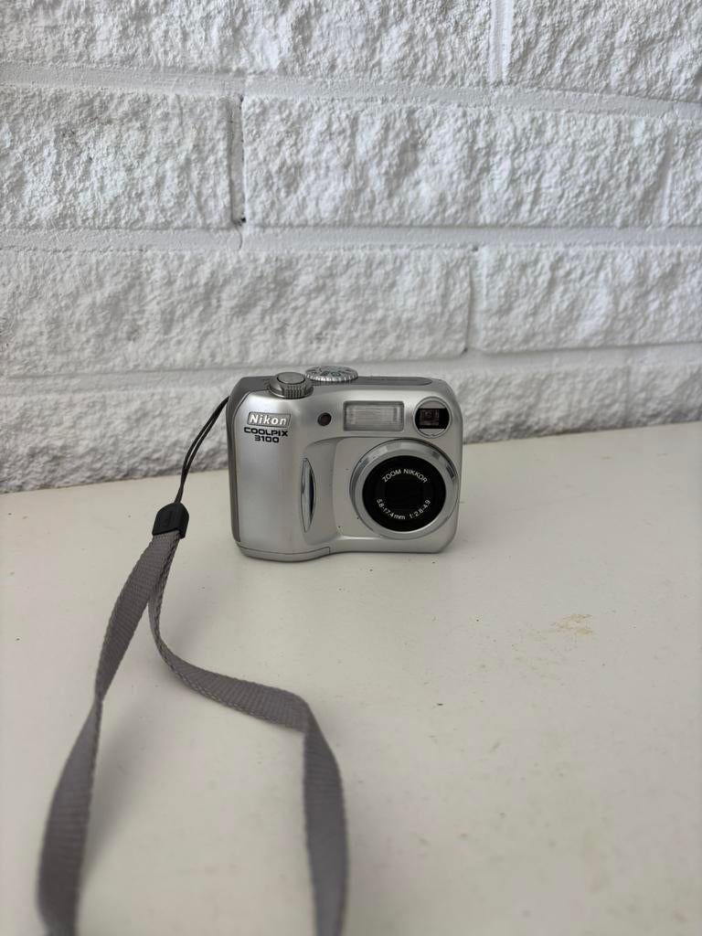 Nikon coolpix 3100, Ophalen, Zo goed als nieuw, Nikon, 8 keer of meer