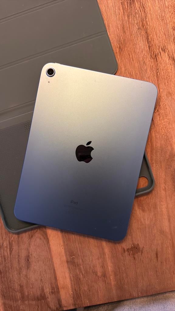 Apple Ipad A16 ZGAN, Computers en Software, Apple iPads, Ophalen of Verzenden, Zo goed als nieuw, 10 inch, Apple iPad