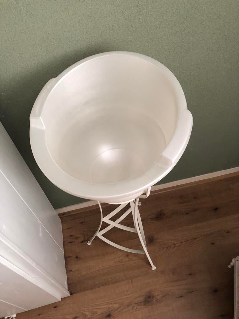 Tummy Tub babybadje met standaard, Tummy Tub, Zo goed als nieuw, Standaard, Ophalen