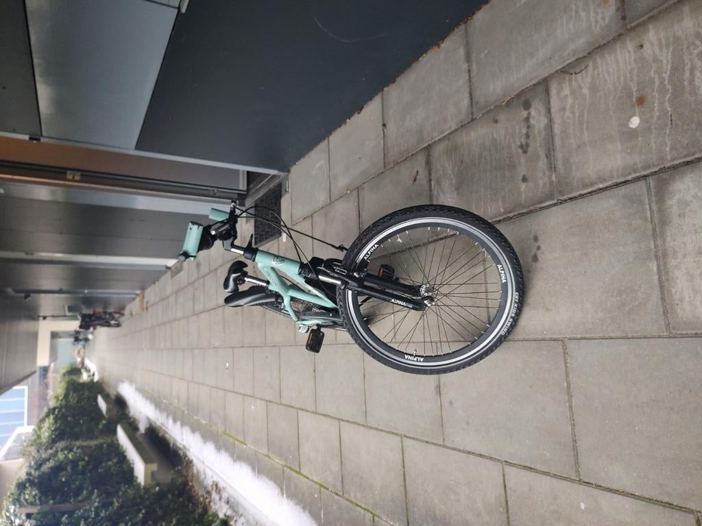 De koplamp is niet aangesloten en moet worden gerepareerd. E, Ophalen of Verzenden, Zo goed als nieuw, Staal, 24 inch of meer