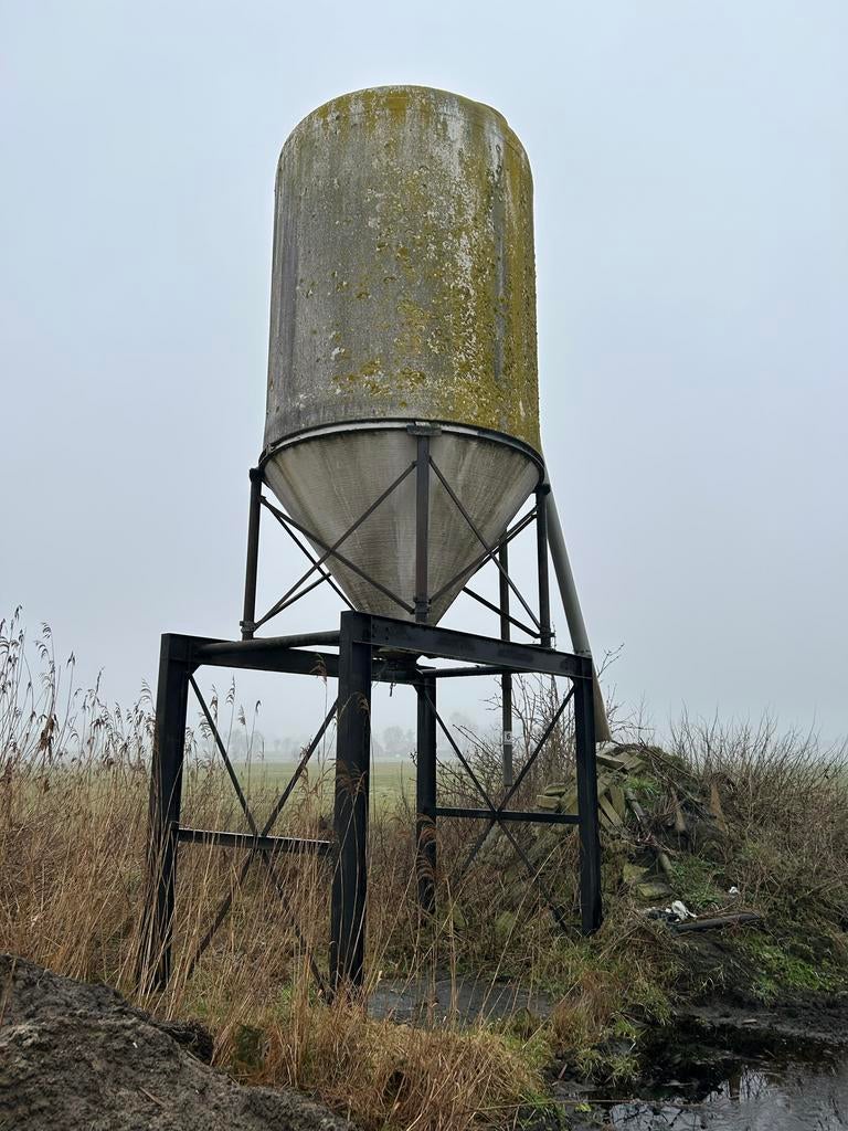 Silo, kunstmest voersilo, Ophalen, Vee