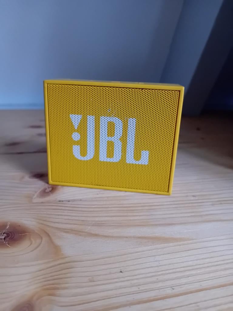 JBL GO, Audio, Tv en Foto, Luidsprekers, Gebruikt, Overige typen, Minder dan 60 watt, JBL, Ophalen of Verzenden