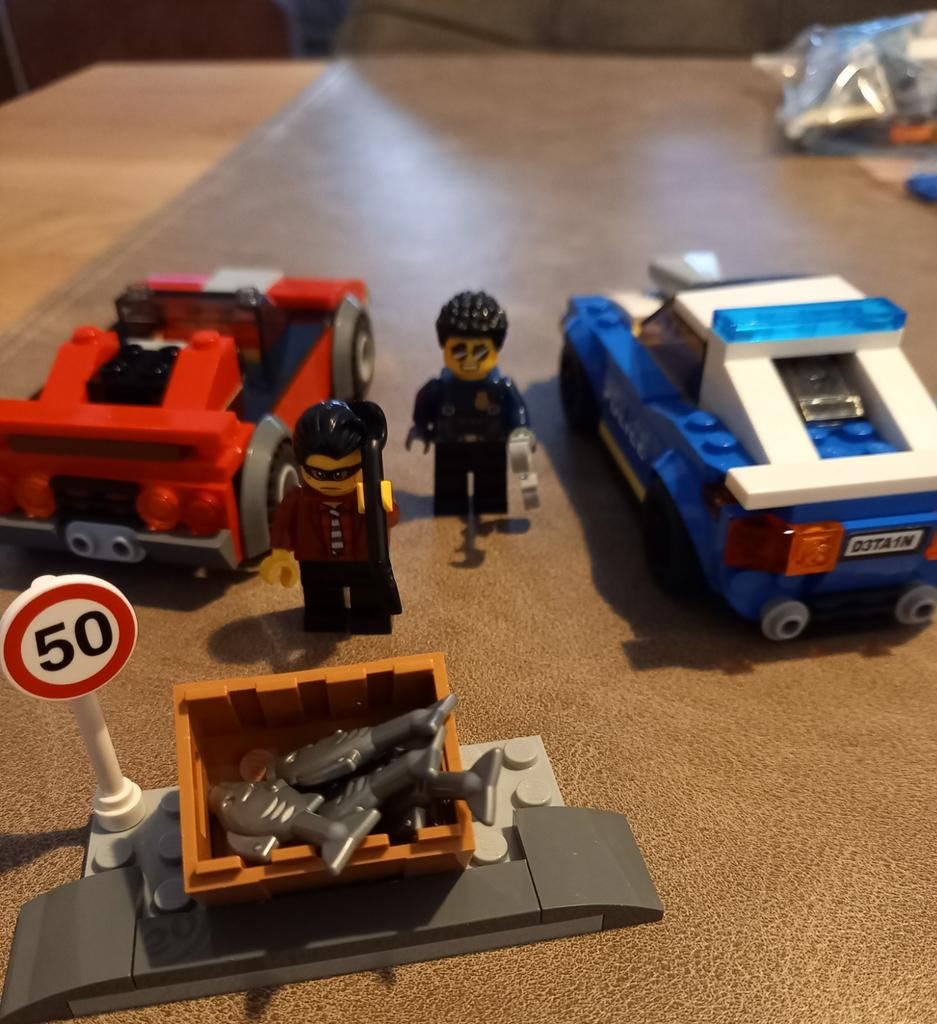 Lego City 60242 Politie Snelweg Arrestatie - Compleet, Ophalen of Verzenden, Gebruikt, Complete set, Lego