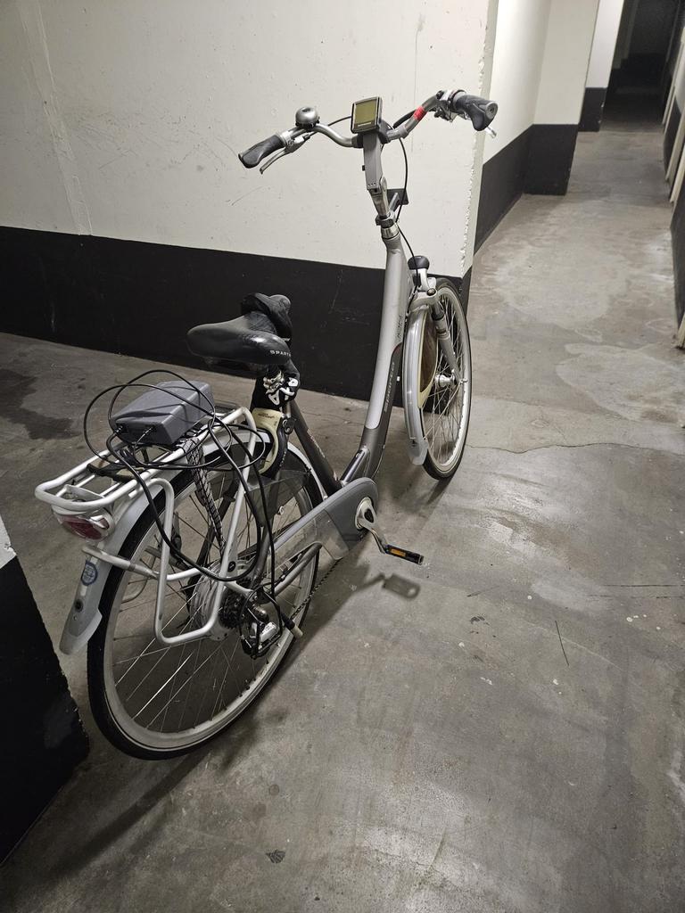 Heren- + electrische fiets, Ophalen, Gebruikt, Batavus