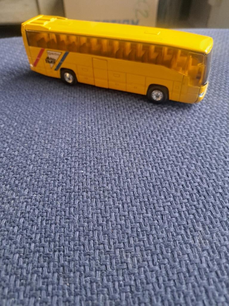 Welly model mercedes gado bus pt352, Gebruikt, Ophalen of Verzenden, N.b, China