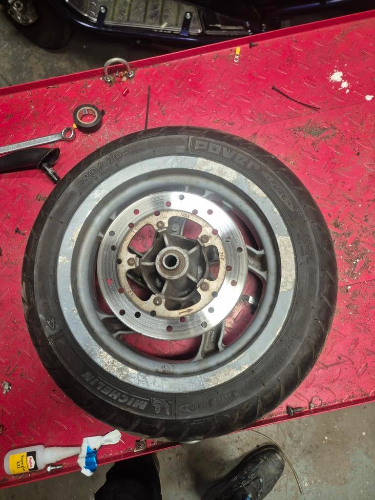 Piaggio fly goede voorband met velg, Ophalen of Verzenden, Benzine, Fly