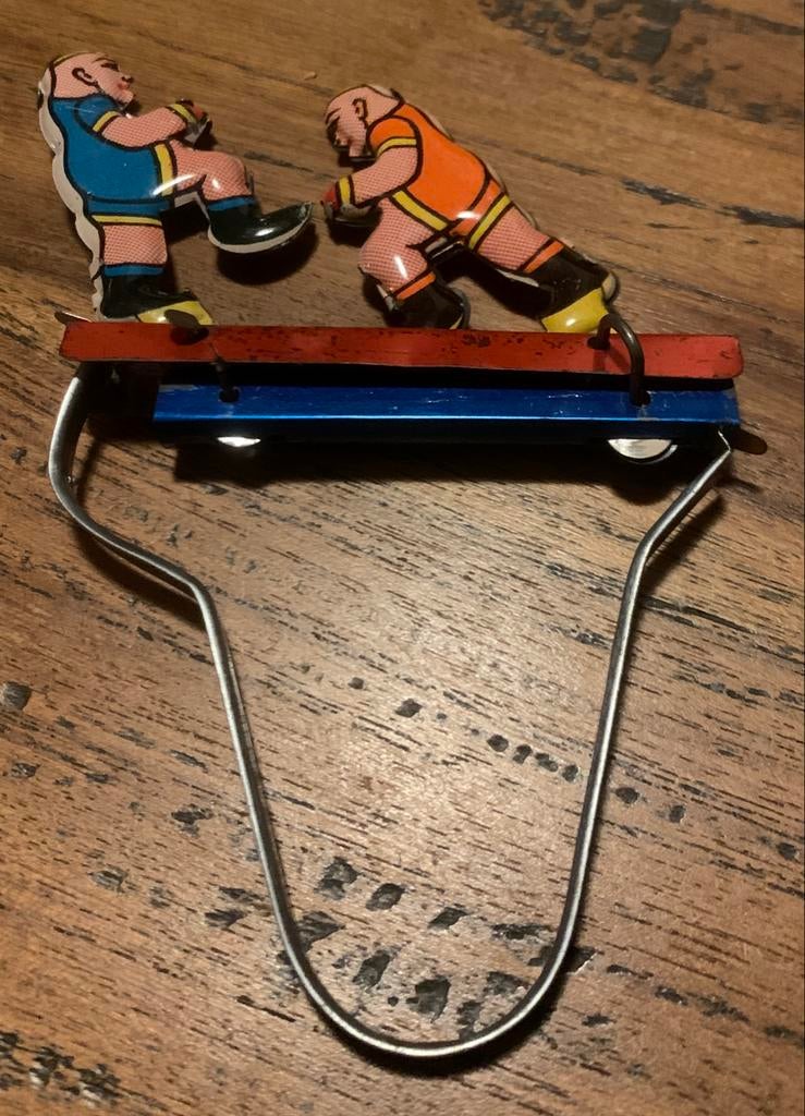 Vintage blikken speelgoed worstelaars knijper blik, Ophalen of Verzenden