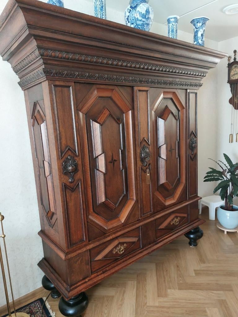 Antieke kussenkast, Ophalen of Verzenden