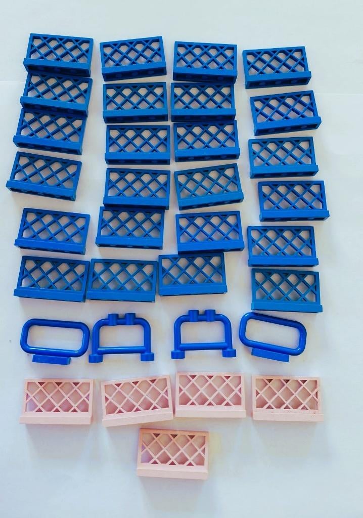 Lego blauwe en roze hekjes 3185, Kinderen en Baby's, Speelgoed | Duplo en Lego, Ophalen of Verzenden, Zo goed als nieuw, Losse stenen