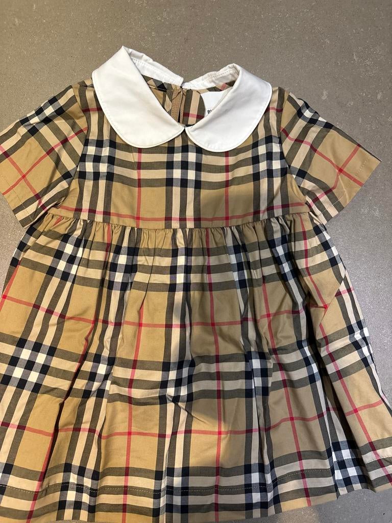 BURBERRY jurkje - maat 9 maanden, Kinderen en Baby's, Ophalen of Verzenden, Zo goed als nieuw, Meisje, Jurkje of Rokje