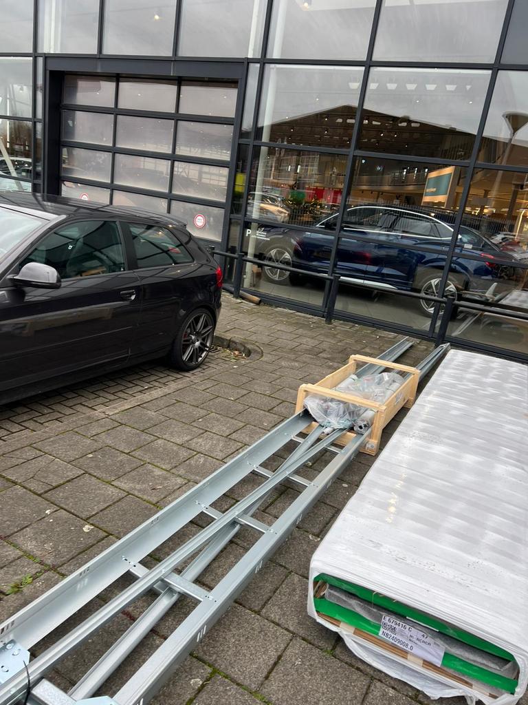 Monteur, service, montage, reparatie garagedeur, roldeur, NL, Garagedeur, Ophalen of Verzenden, Zo goed als nieuw, 120 cm of meer