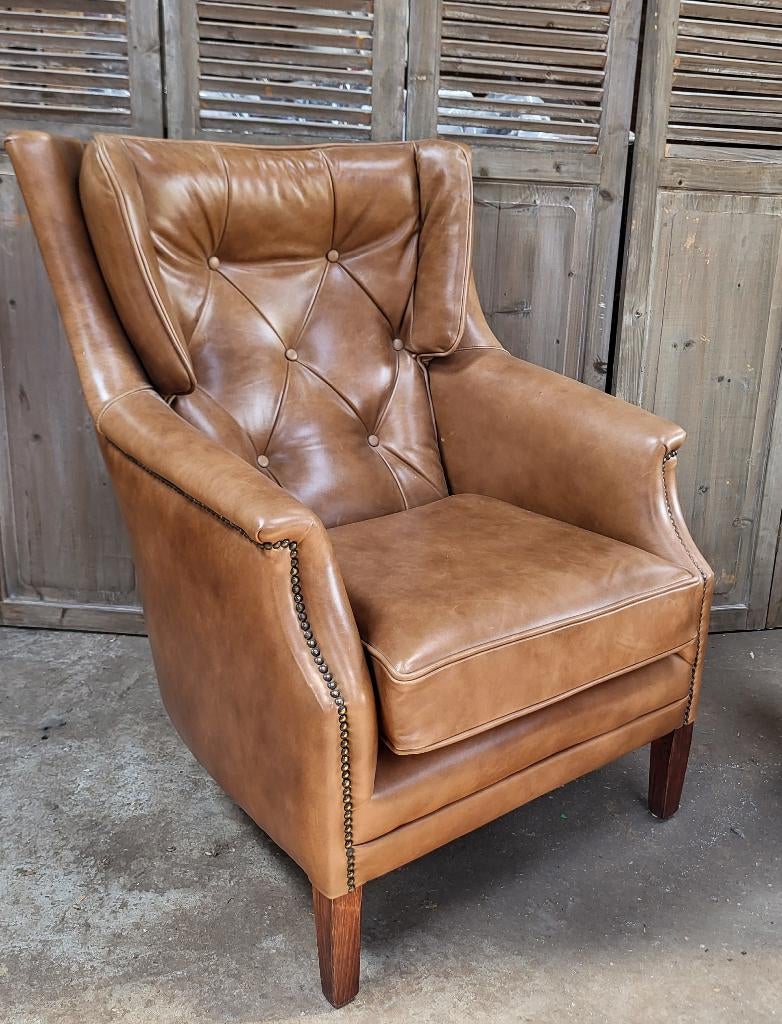 Fauteuil Pemberton in prachtig soepel rundleer cognac kleur, Ophalen, Chesterfield, 75 tot 100 cm, Zo goed als nieuw
