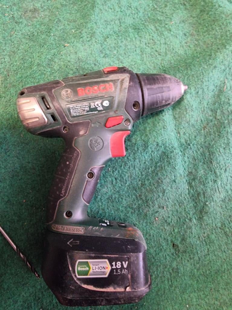 Boormachine bosch, Doe-het-zelf en Verbouw, Gereedschap | Boormachines, Ophalen of Verzenden, Gebruikt, Boormachine