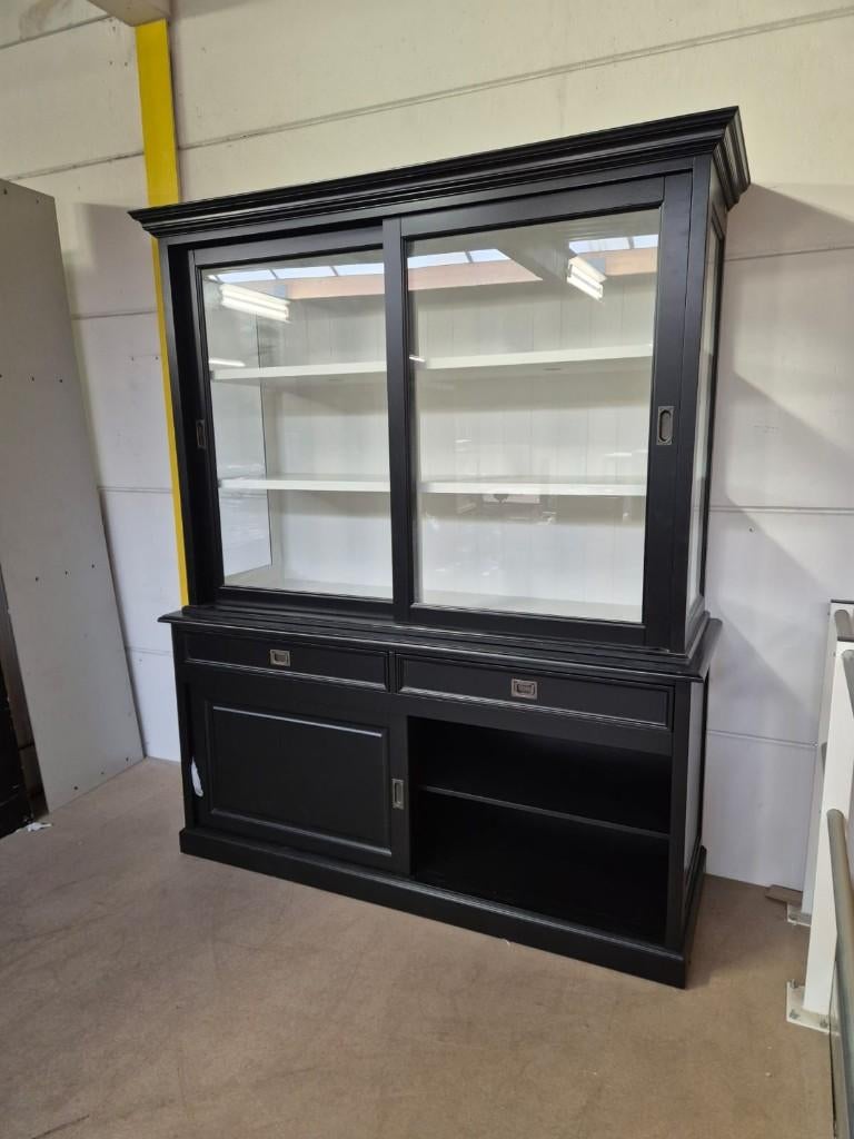 Showmodel Buffetkast - 180x55x220H cm WEG = WEG, Huis en Inrichting, Kasten | Buffetkasten, 150 tot 200 cm, Nieuw, 50 tot 75 cm