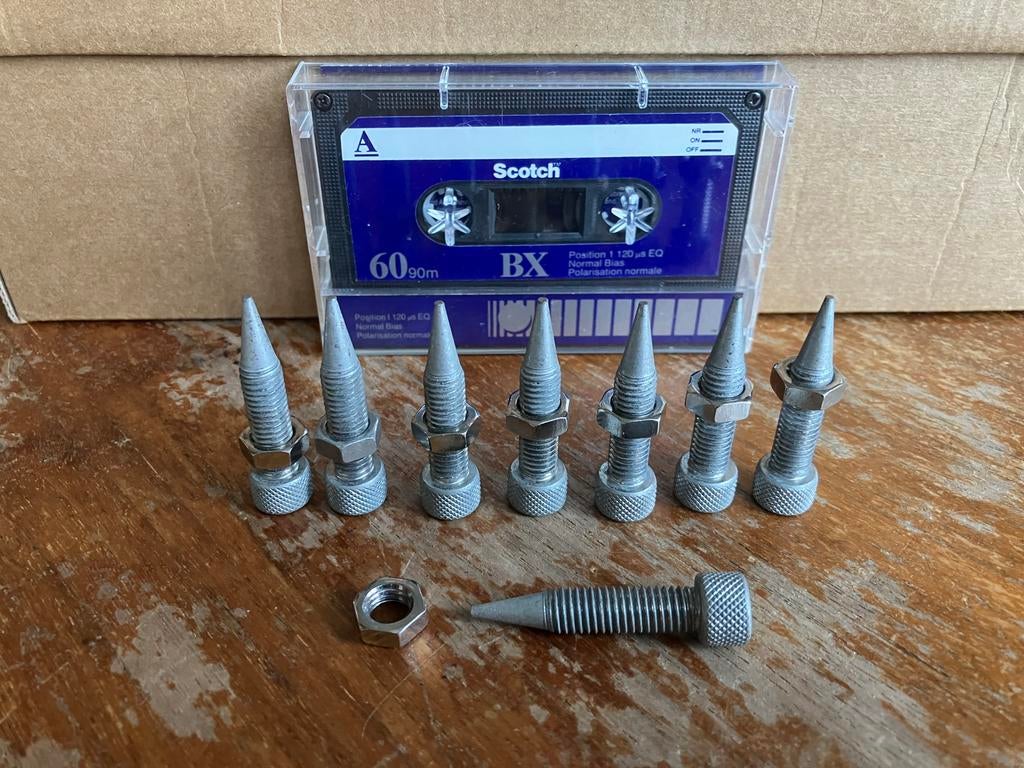 M8 Speaker Stand Spikes, Audio, Tv en Foto, Luidsprekers, Overige merken, Gebruikt, Overige typen, Ophalen of Verzenden