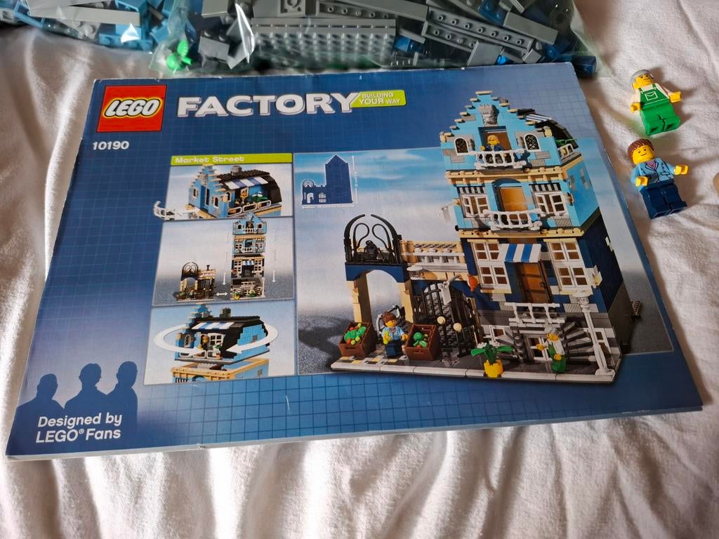 Lego Modular 10190 Market Street, Ophalen of Verzenden, Zo goed als nieuw