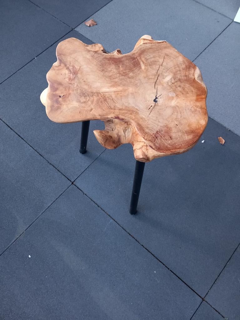 Unieke Zuiver bijzettafel van massief hout, Huis en Inrichting, Tafels | Bijzettafels, Minder dan 45 cm, Minder dan 55 cm, Ophalen of Verzenden