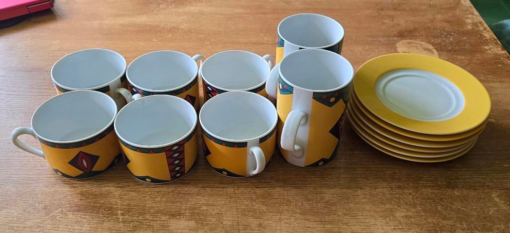 Kahla Memphis kopjes en bekers, Huis en Inrichting, Ophalen of Verzenden, Zo goed als nieuw, Overige stijlen, Kop(pen) en/of Schotel(s)