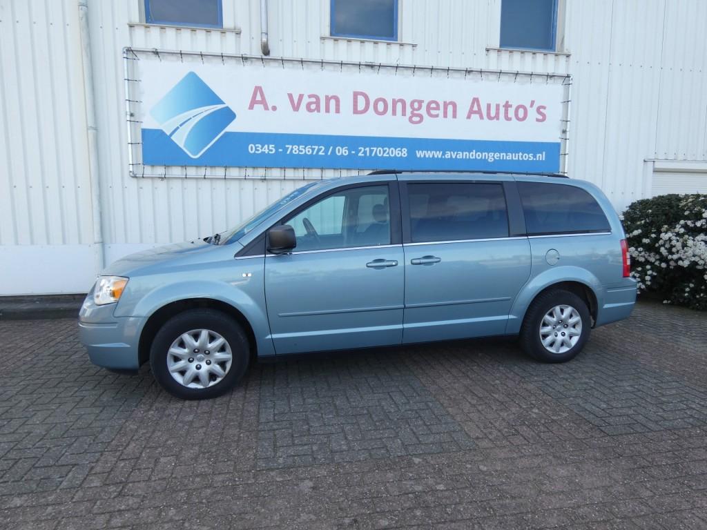 Chrysler VOYAGER 2.8 CRD LX Automaat 7 Pers,Clima,Cruise,APK, Automaat, 4 cilinders, Blauw, 7 stoelen