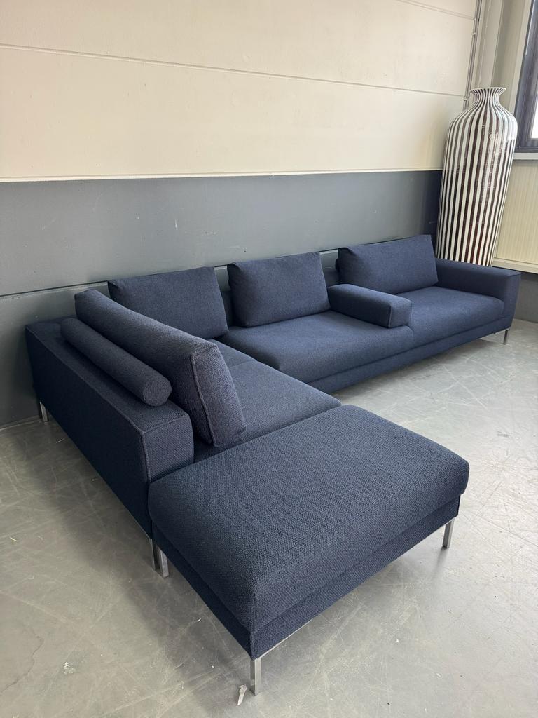 Showroommodel Design on Stock Aikon Lounge | Kaya 231 Whale, Ophalen, Hoekbank, Design on Stock, Eyye, Leolux, Pode, Artifort, Gelderland